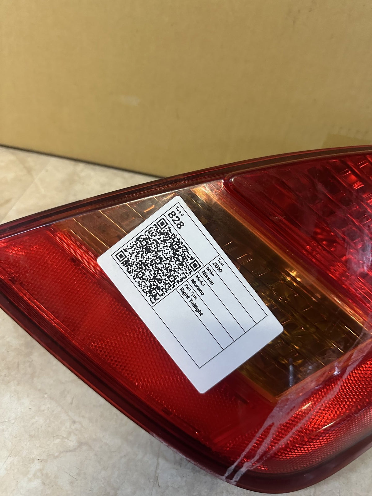 2010 Nissan Murano - Right Taillight