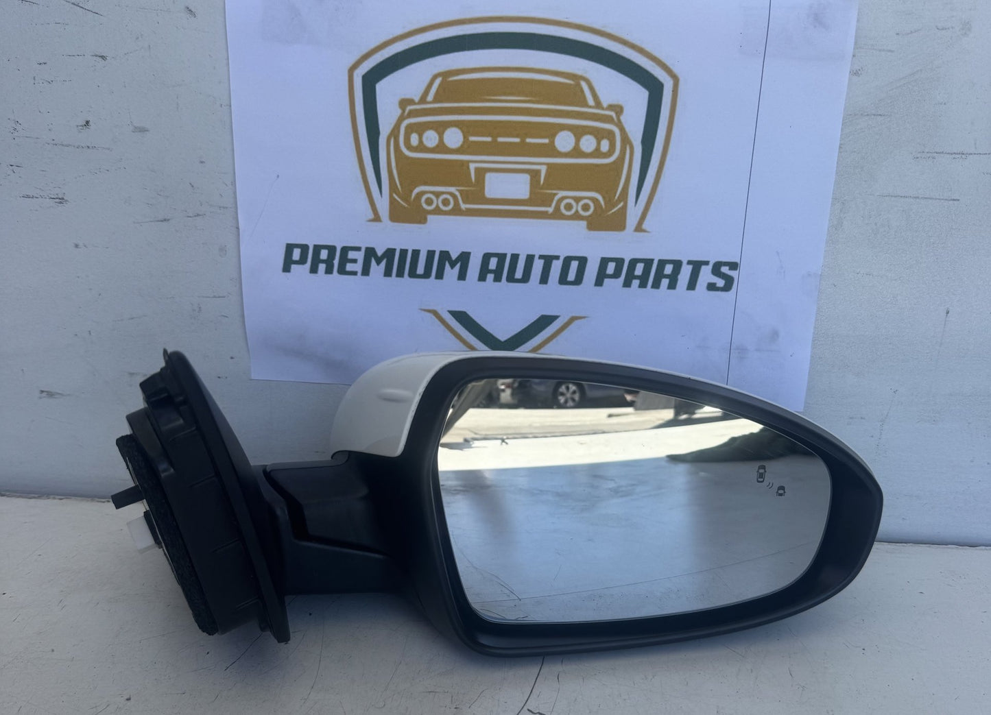 2020   Right Door Mirror