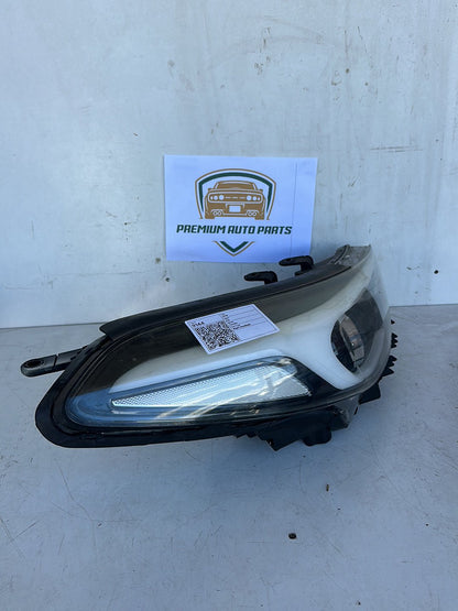 2018 Kia Cerato YD Hatchback Right Headlight