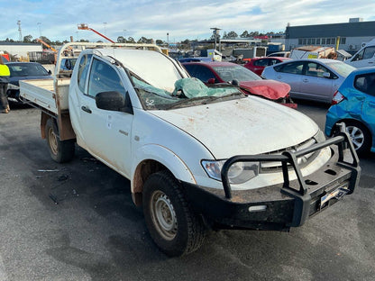 2015 Mitsubishi Triton GLX MN
