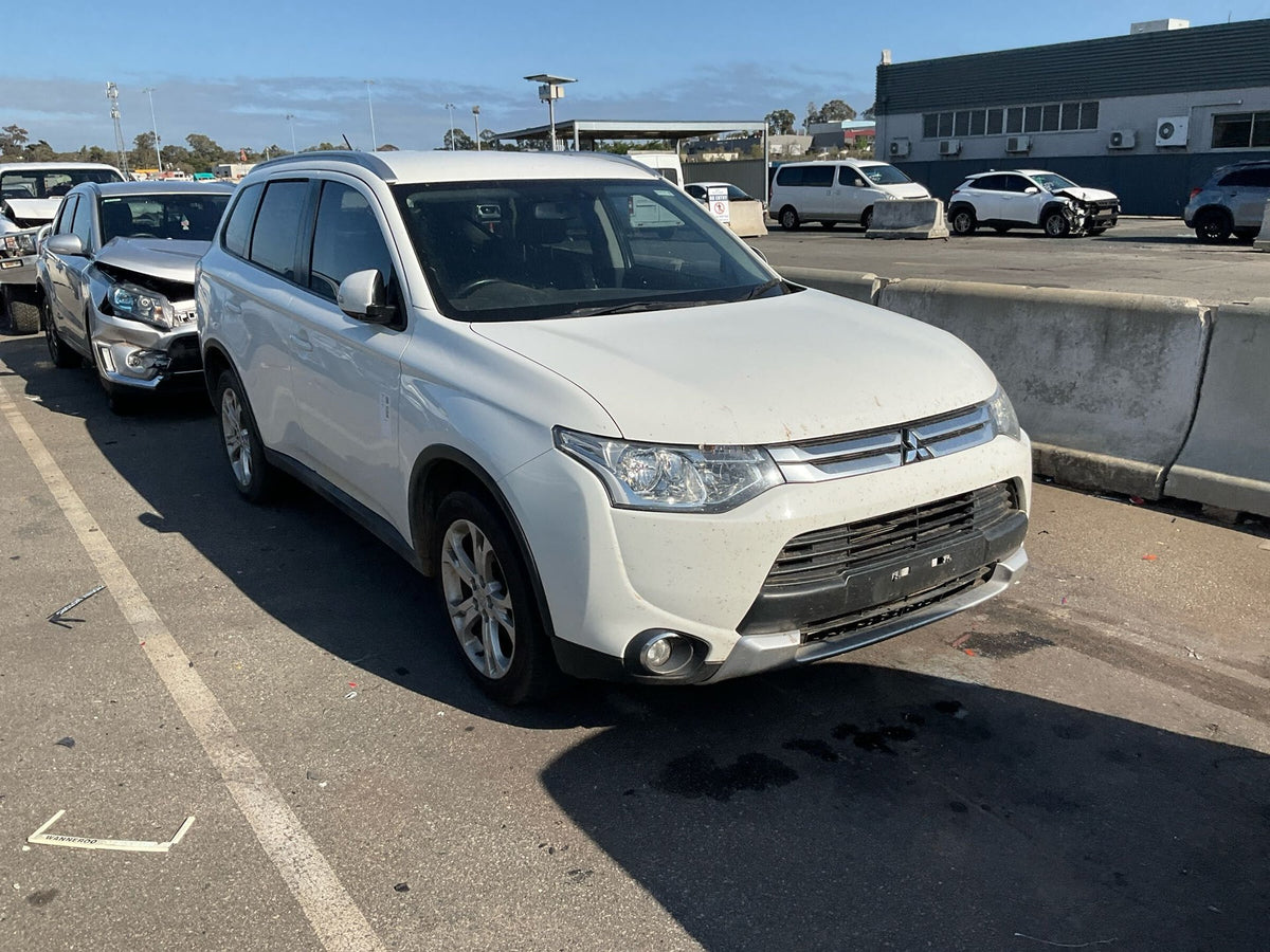 2014 Mitsubishi Outlander ZJ
