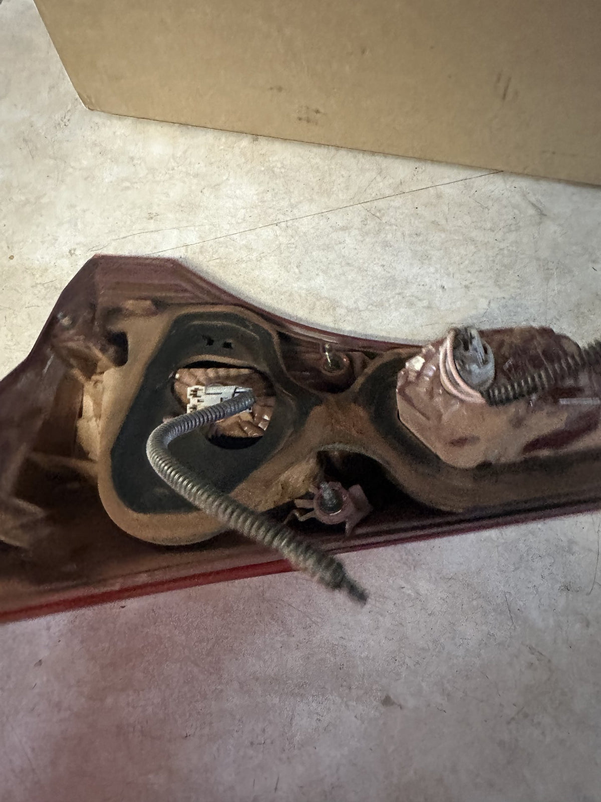 2013 Toyota RAV4 - Left Boot Light