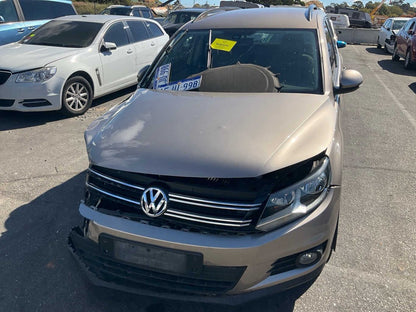 2013 Volkswagen Tiguan MK1- 5N