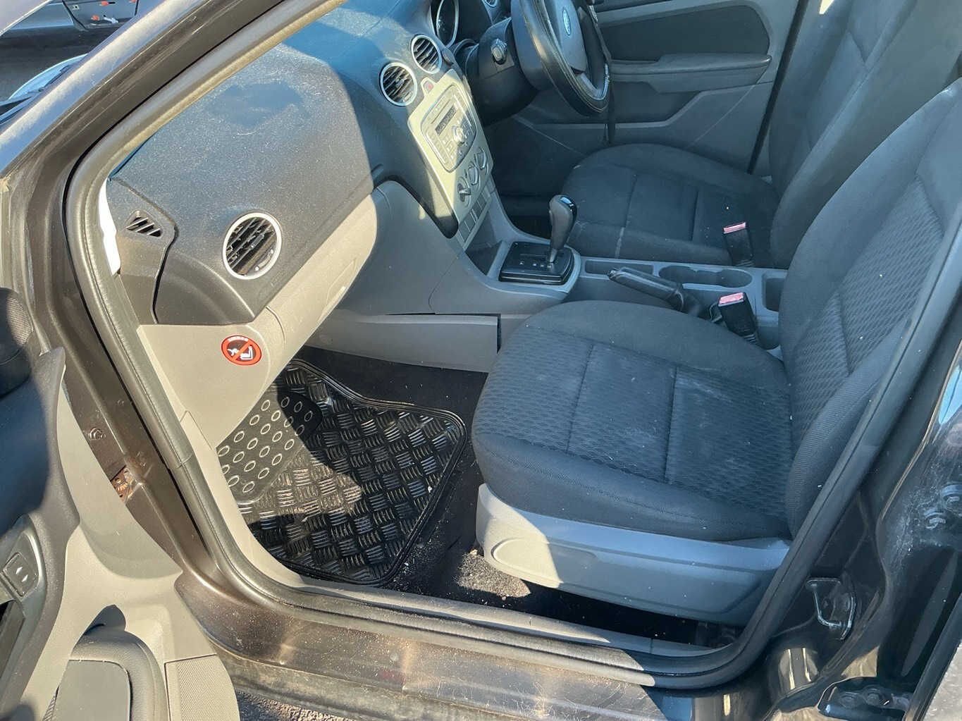 2010 Ford Focus CL LV