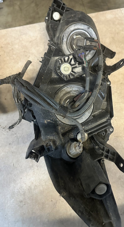 2010 Toyota Corolla - Right Headlight