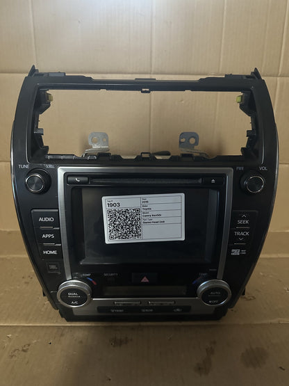2016 Toyota Camry Atara SL - Stereo Head Unit