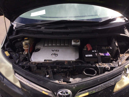 2010 Toyota Tarago R50