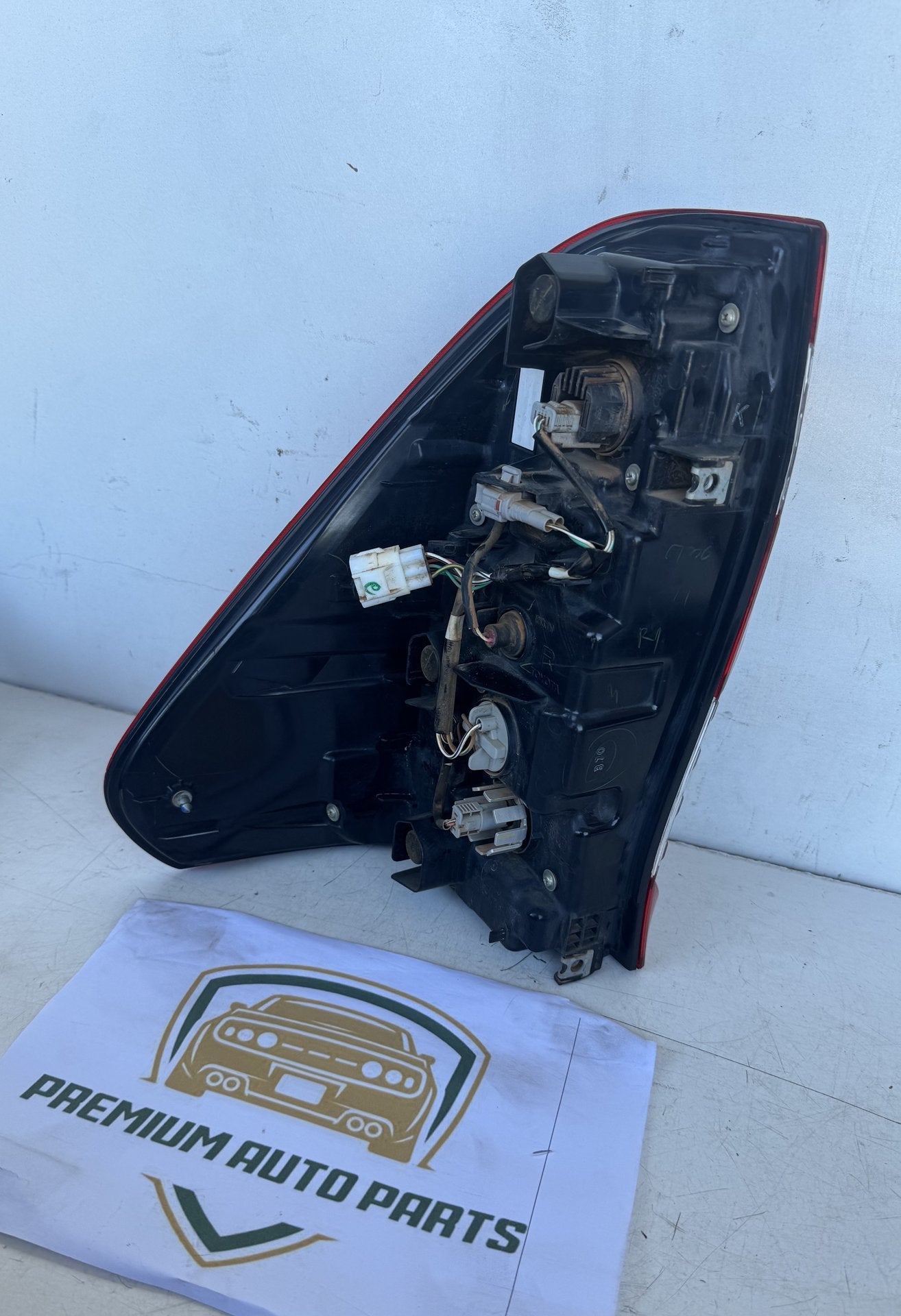 2023 Toyota Hilux Pickup Right Taillight