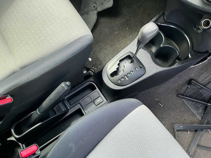 2013 Toyota Yaris YR P130