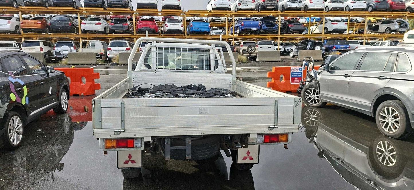 2012 Mitsubishi Triton GL MNCab & Chassis 
Mitsubishi
Triton