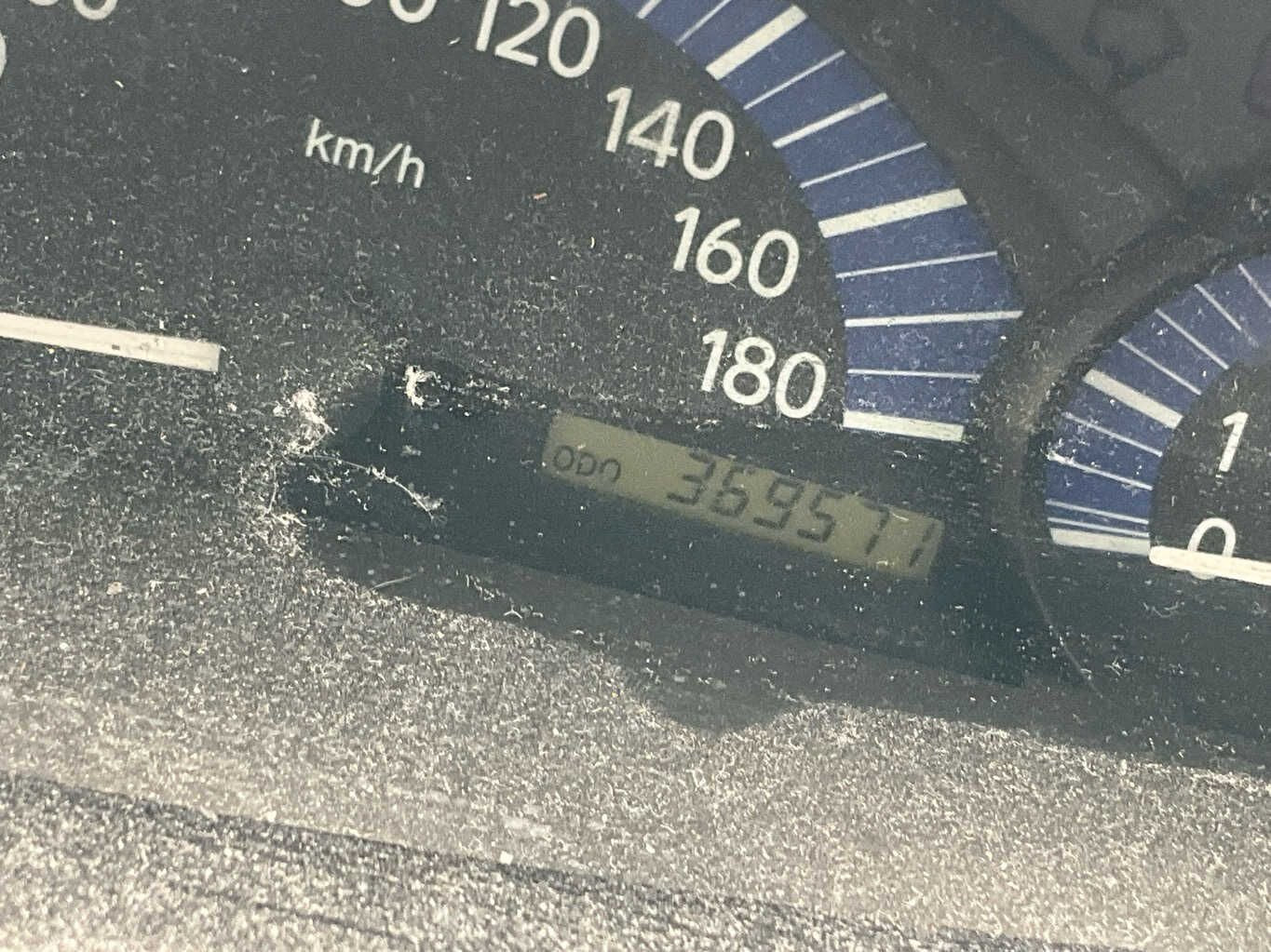 2005 Toyota Tarago GLi R30