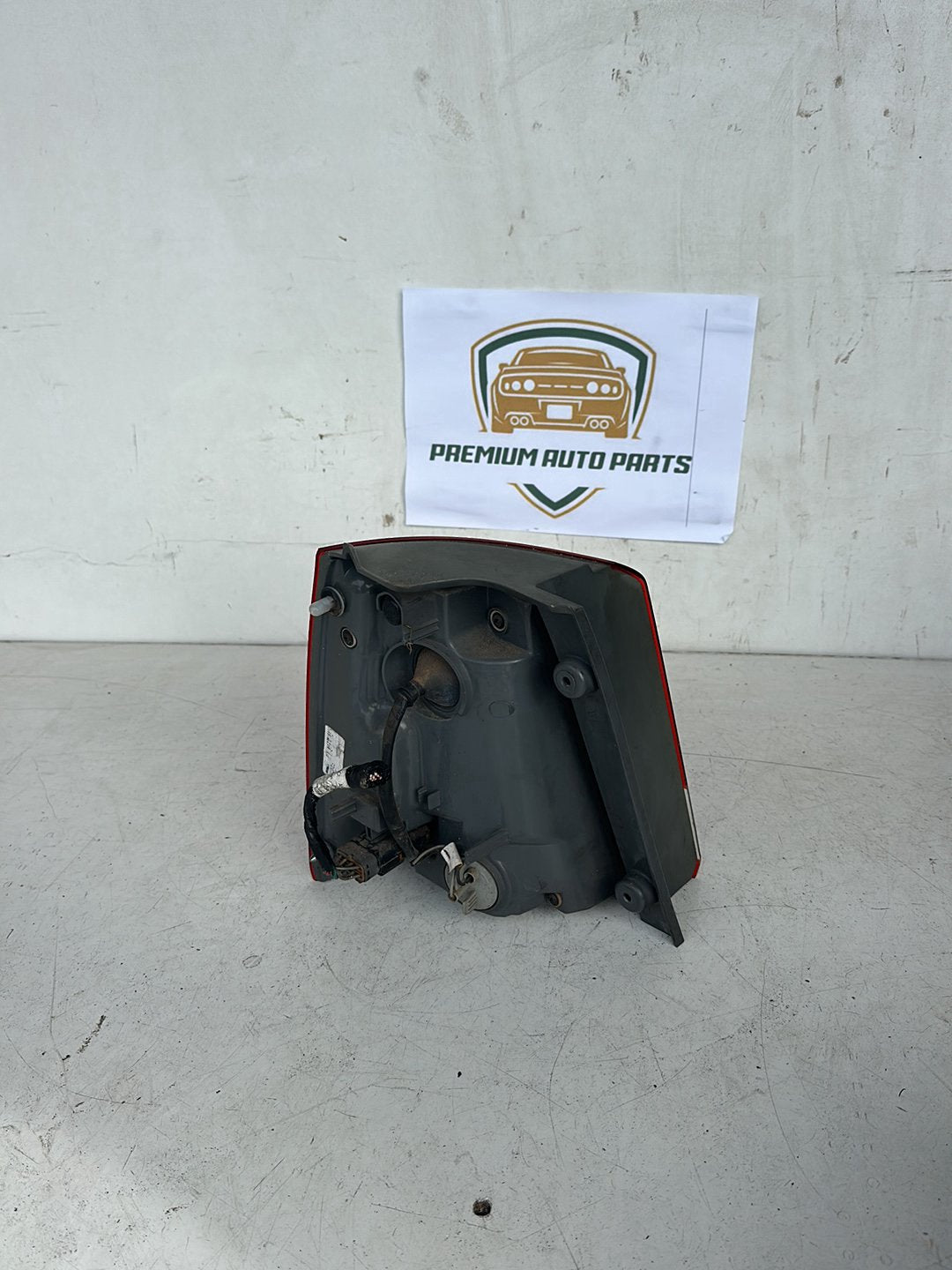 2012 Kia Sorento Station Wagon Right Taillight