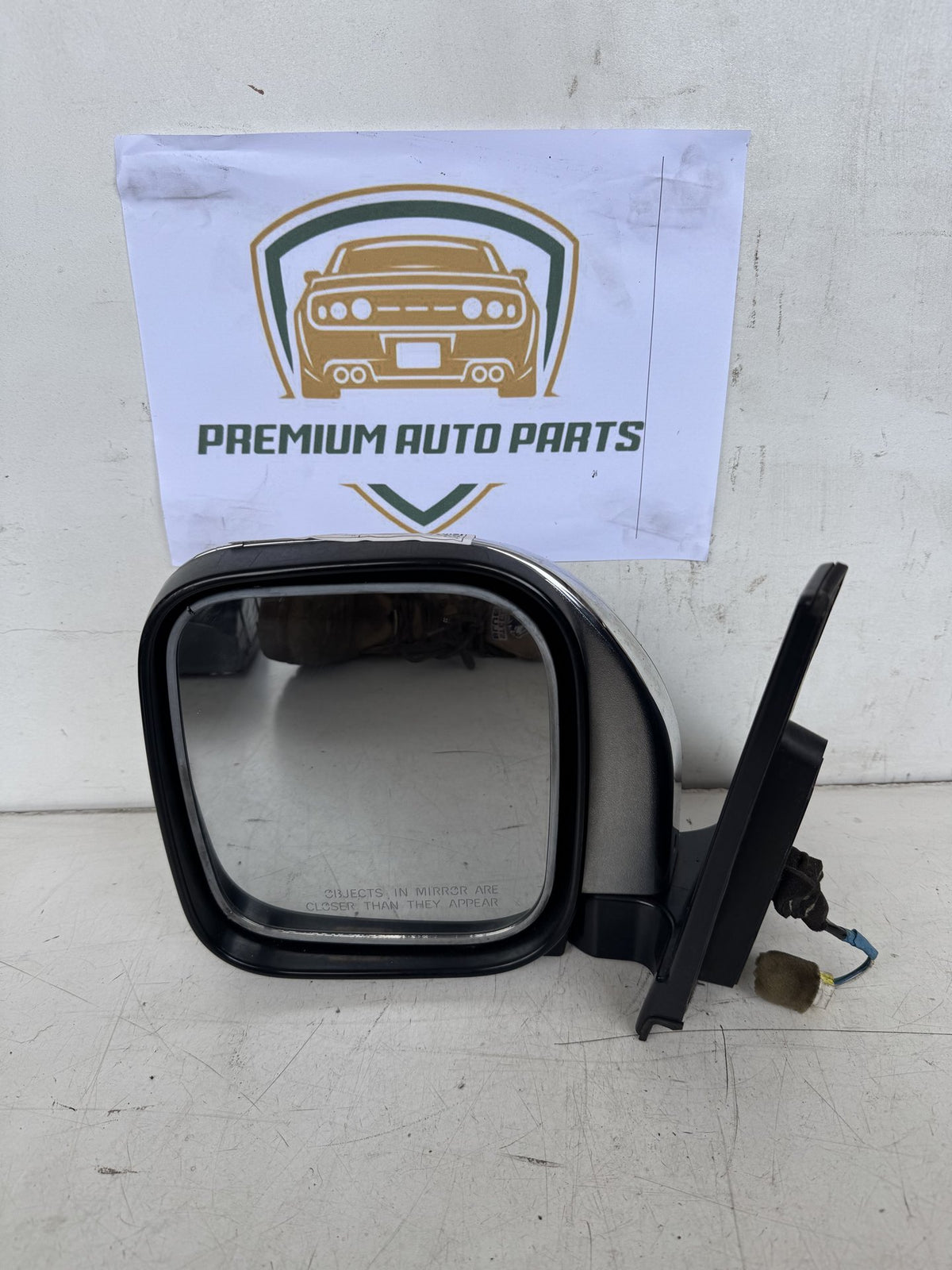 2004 Mitsubishi Pajero NP Station Wagon Left Door Mirror