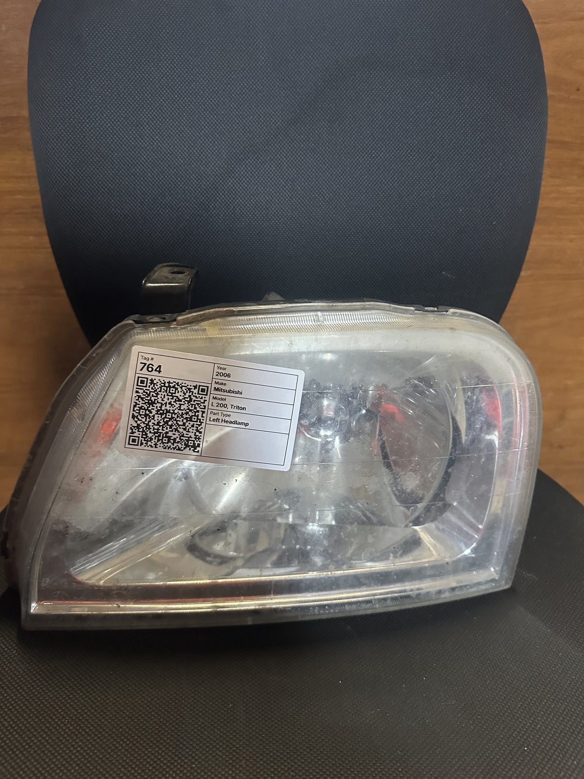 2006 Mitsubishi Triton L 200, Triton Unknown Left Headlight 02HC