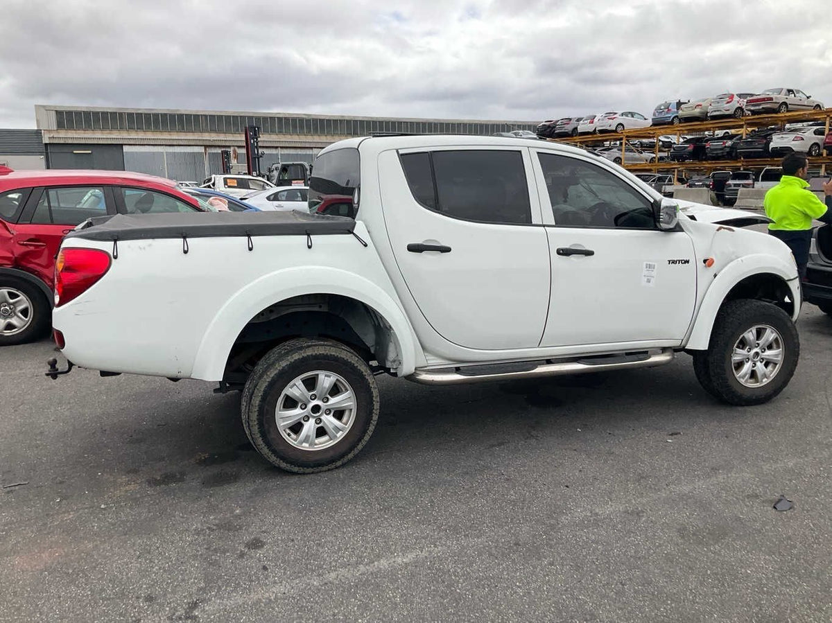 2009 Mitsubishi Triton GLX ML
