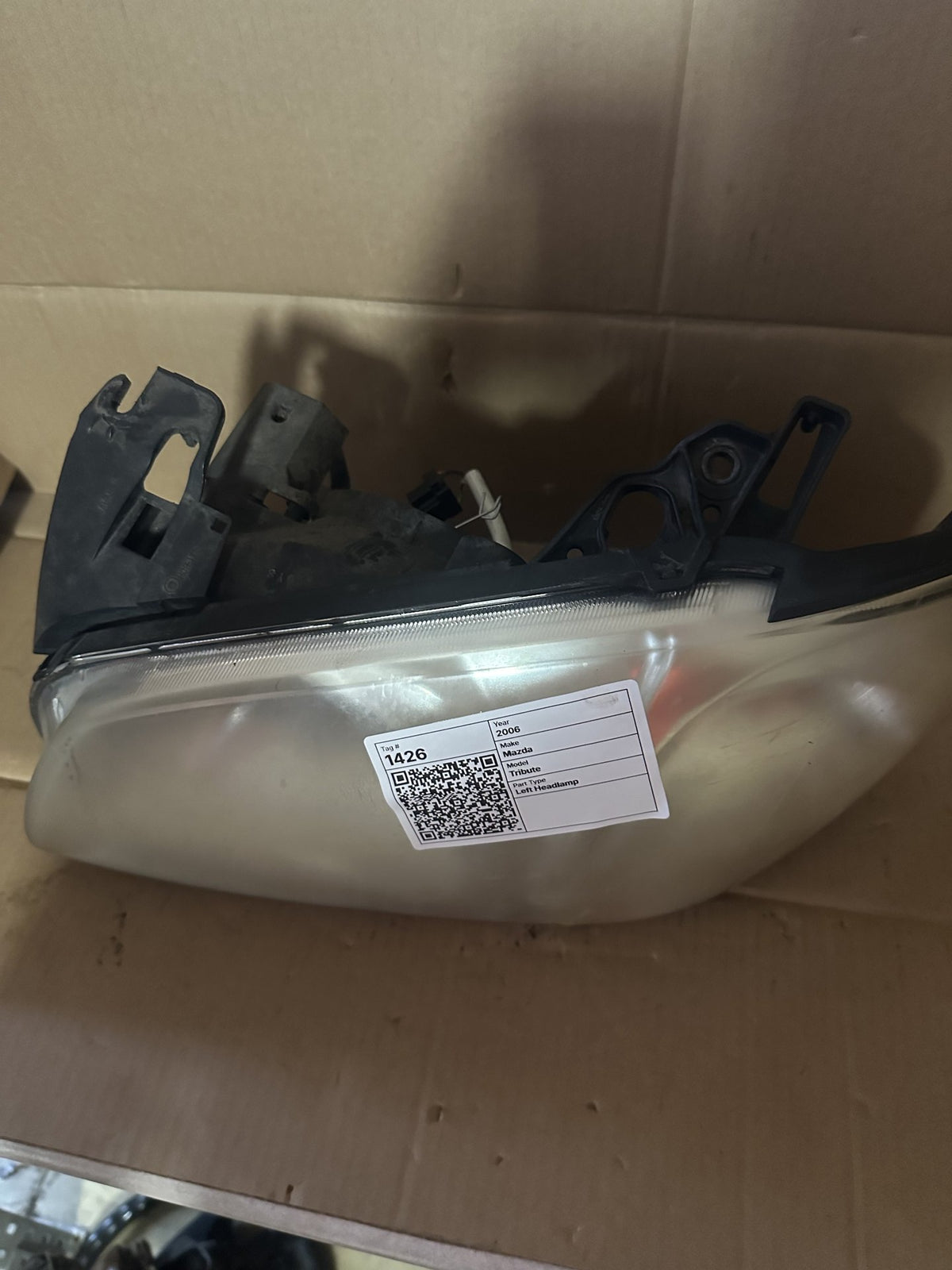 2006 Mazda Tribute Tribute Left Headlight