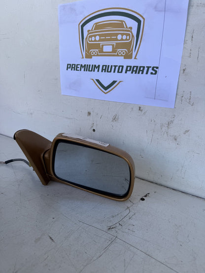 2001 Toyota Corolla E110 Hatchback Right Door Mirror
