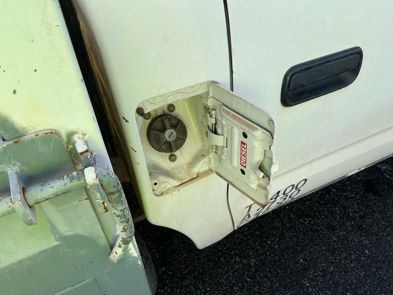 2002 Toyota Hilux CD N120