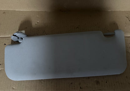2016 Toyota Camry Atara SL - Right Sun Visor
