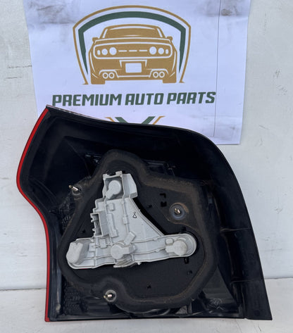 2004  E120 Right Taillight