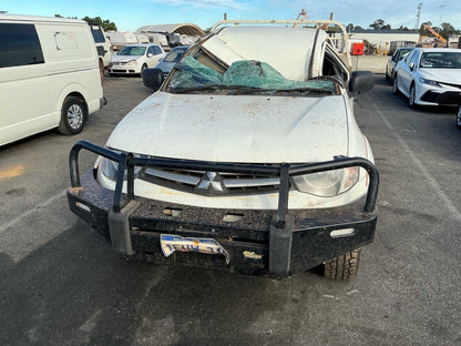 2015 Mitsubishi Triton GLX MN
