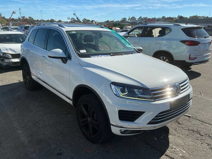 2017 Volkswagen Touareg MK2- 7P