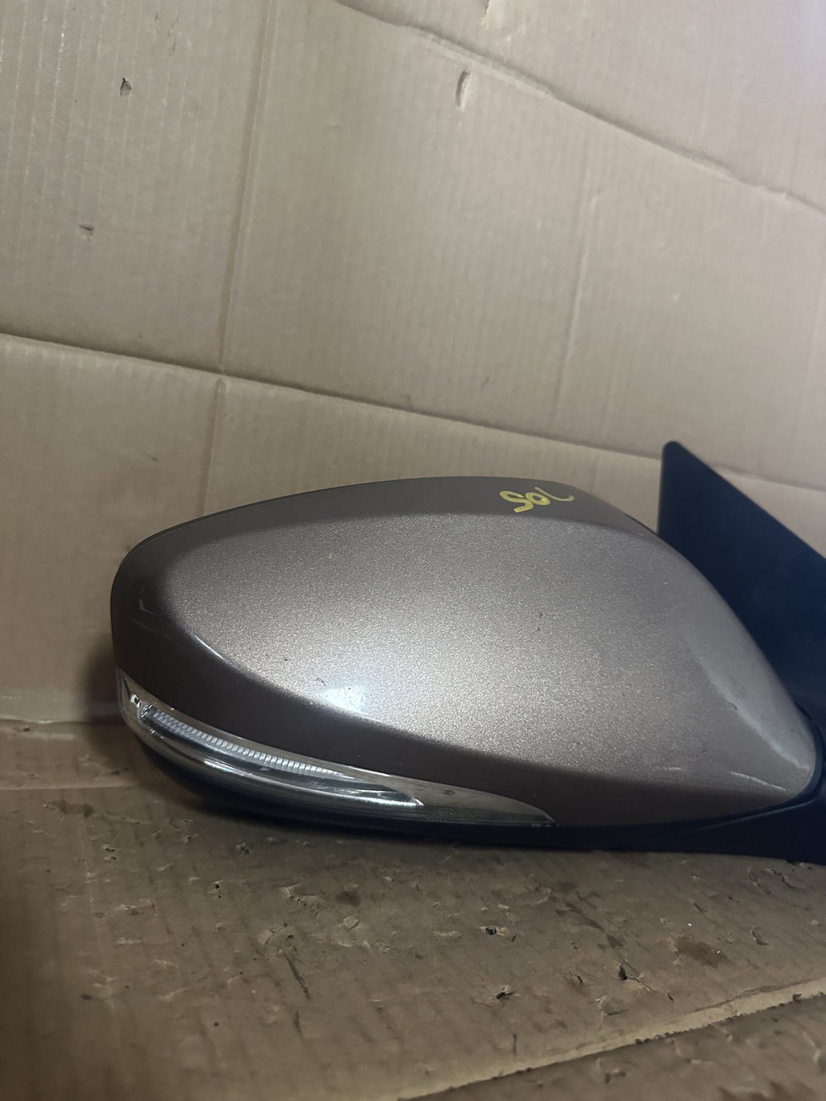 2014 Hyundai Elantra MD Sedan Right Door Mirror 023404