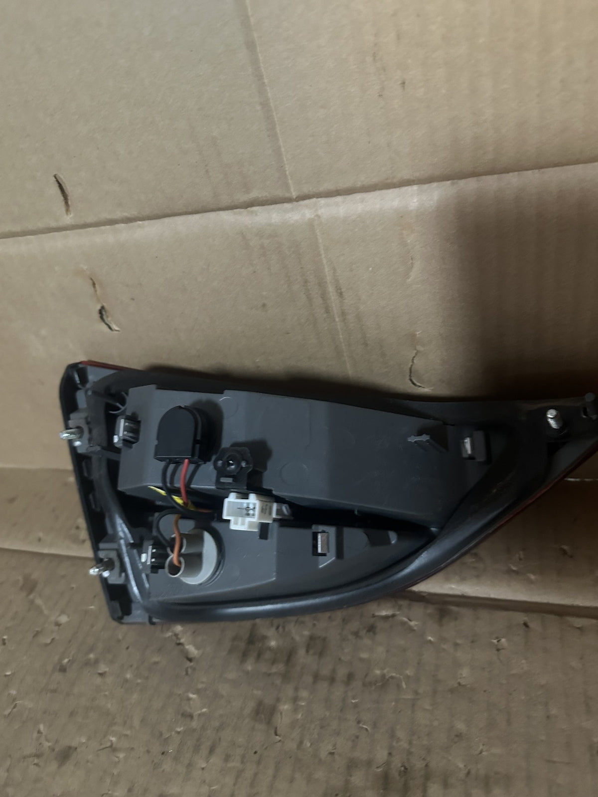 2012 Hyundai Elantra - Right Boot Light