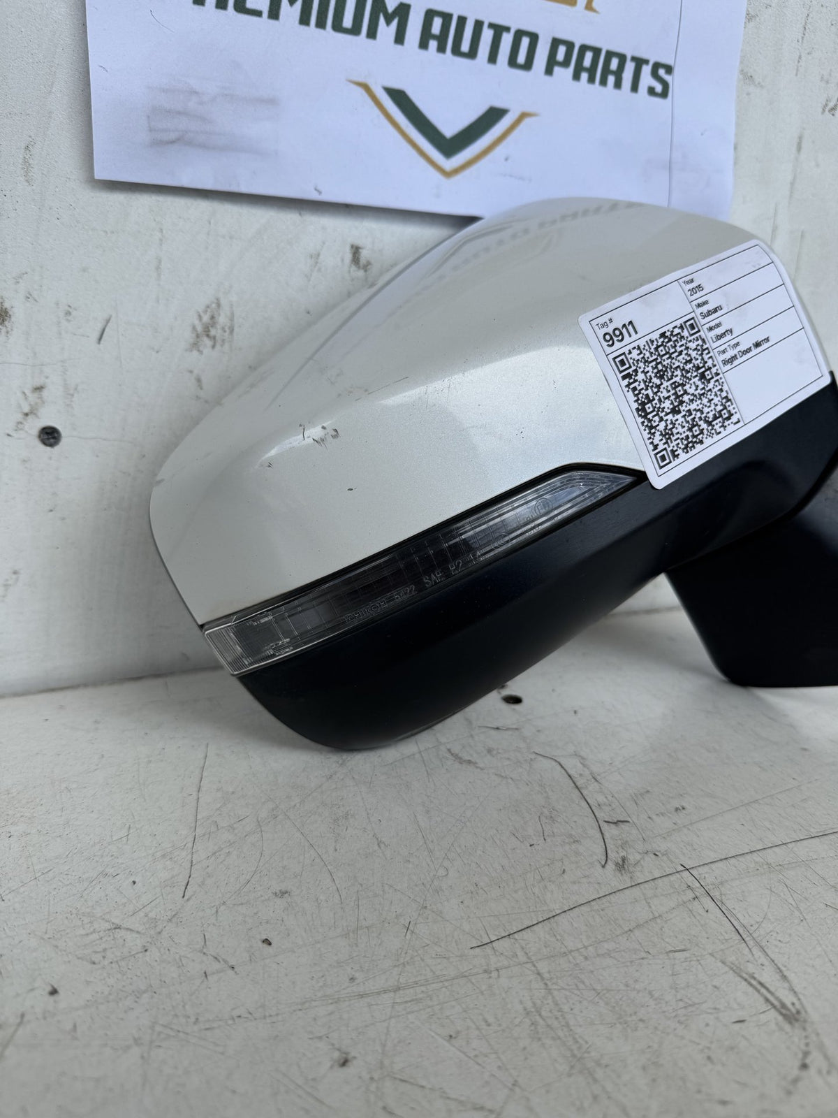 2015 Subaru Liberty Right Door Mirror