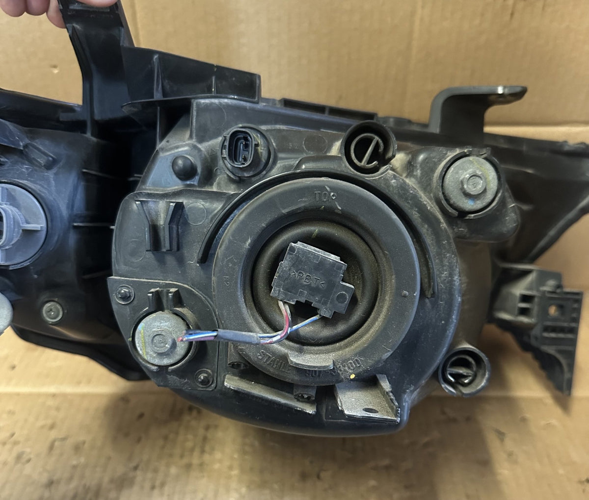 2012 Mitsubishi Triton Cab & Chassis Left Headlight P3432