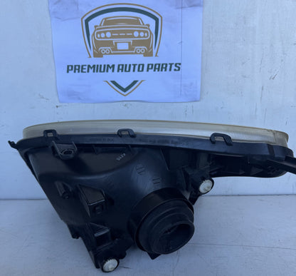 2002 Toyota RAV4 SUV Right Headlight