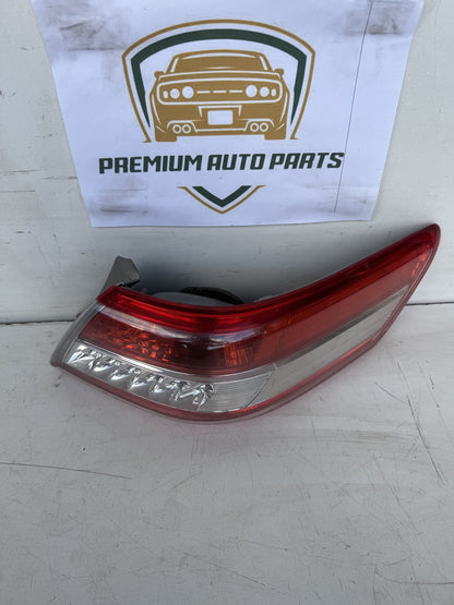2010  XV40 Right Taillight
