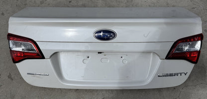 2015 Subaru Liberty Bootlid
