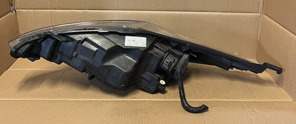 2010 Ford Fiesta - Right Headlight