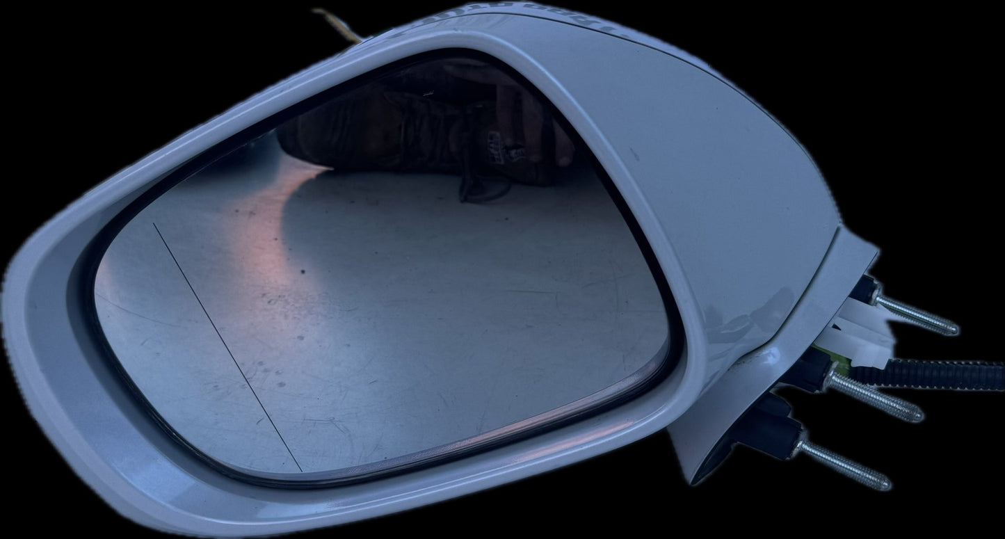 2010  E20 Left Door Mirror