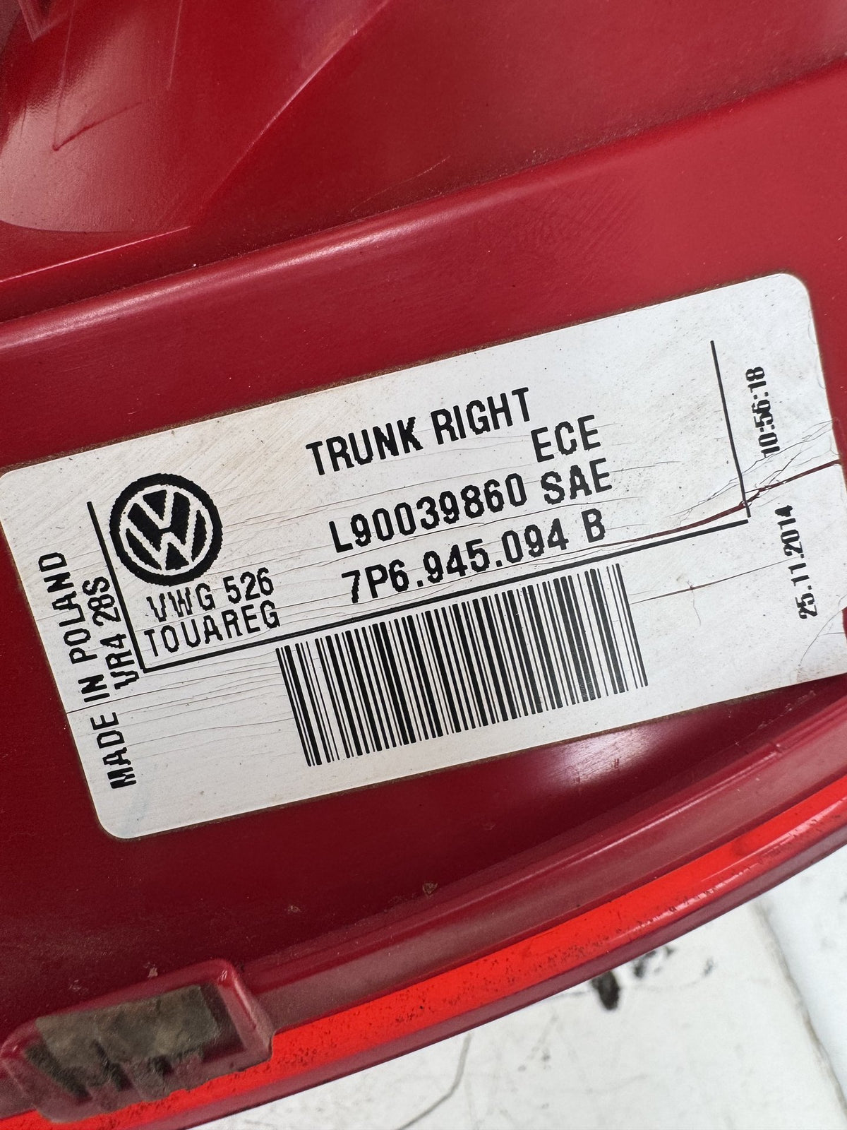 2015 Volkswagen Touareg MK2 - 7P Station Wagon Right Boot Light