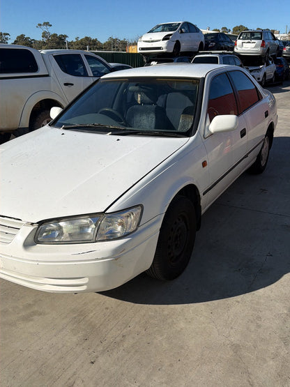 Toyota Camry XV20