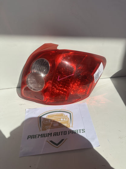 2007-2014 Toyota Corolla E150 Sedan Right Taillight 12-509