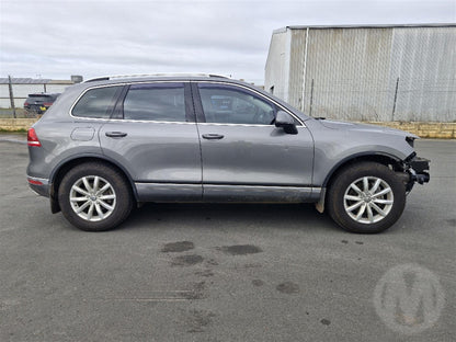 2015 Volkswagen Touareg MK2- 7P