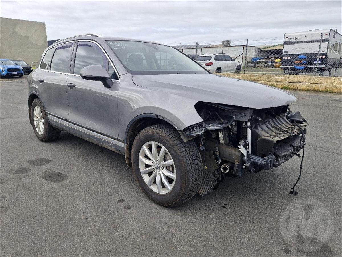 2015 Volkswagen Touareg MK2- 7P