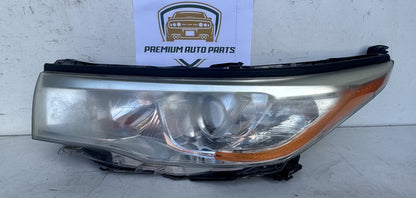 2015  U50 Left Headlight