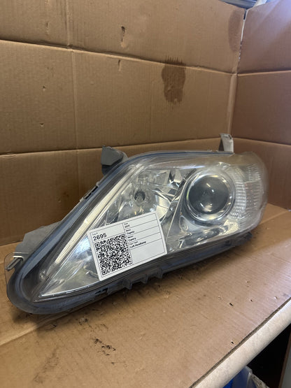 2011 Toyota Camry - Left Headlight