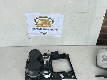 2016 Volkswagen Touareg Station Wagon Cup Holder