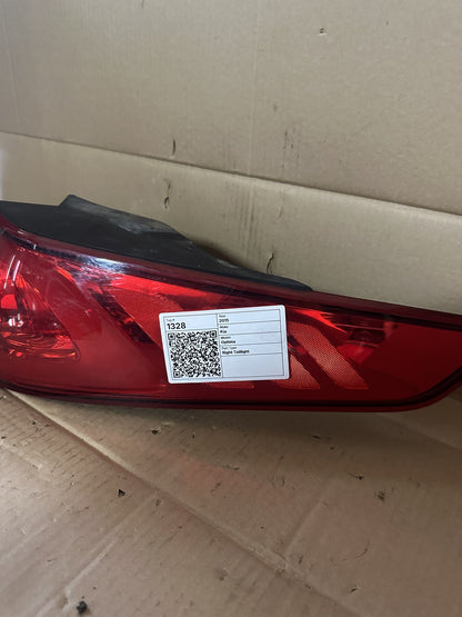 2015 Kia Optima - Right Taillight