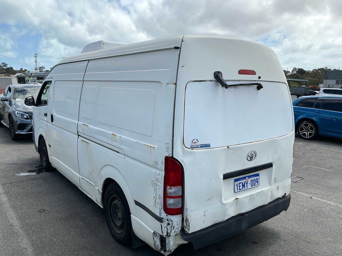 2006 Toyota Hiace H200
