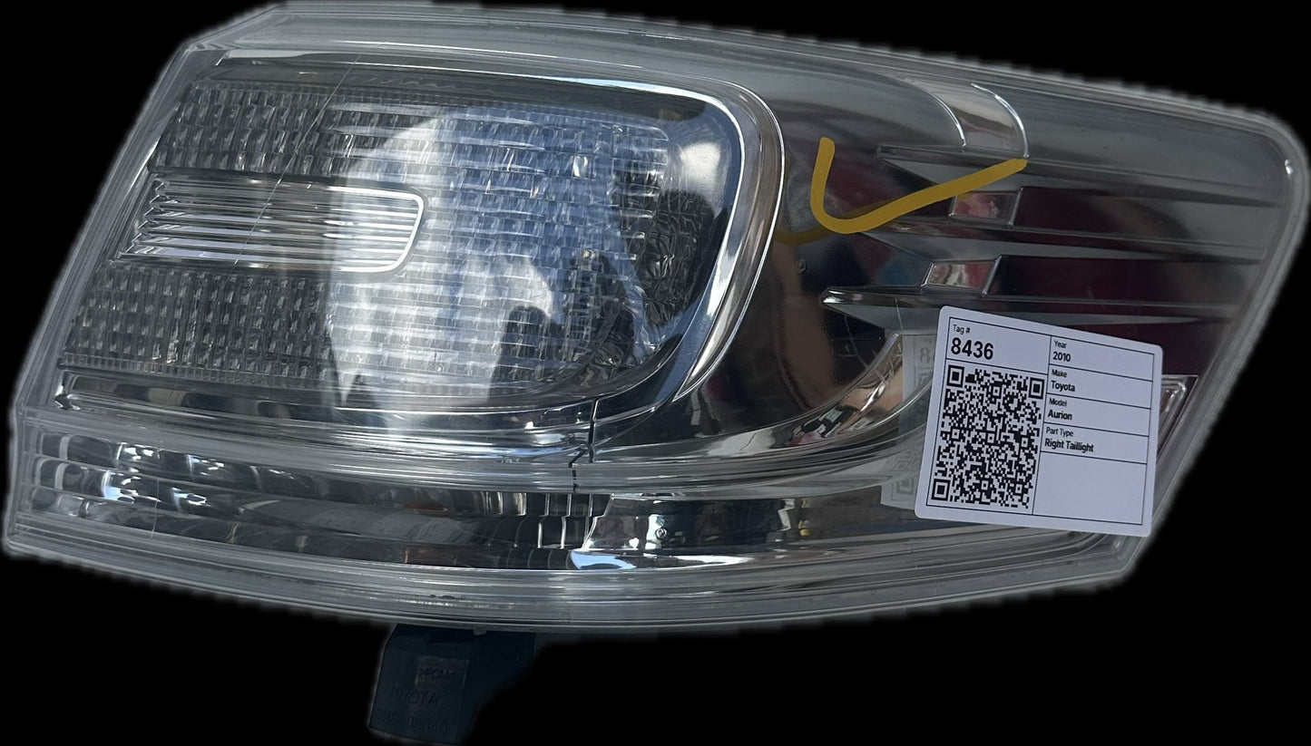 2010   Right Taillight