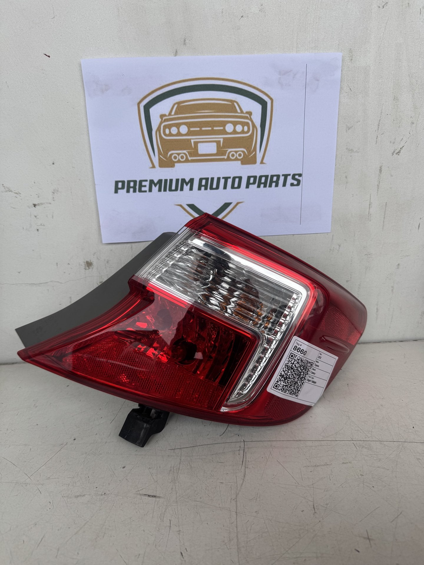 2012 Toyota Camry XV50 Sedan Right Taillight