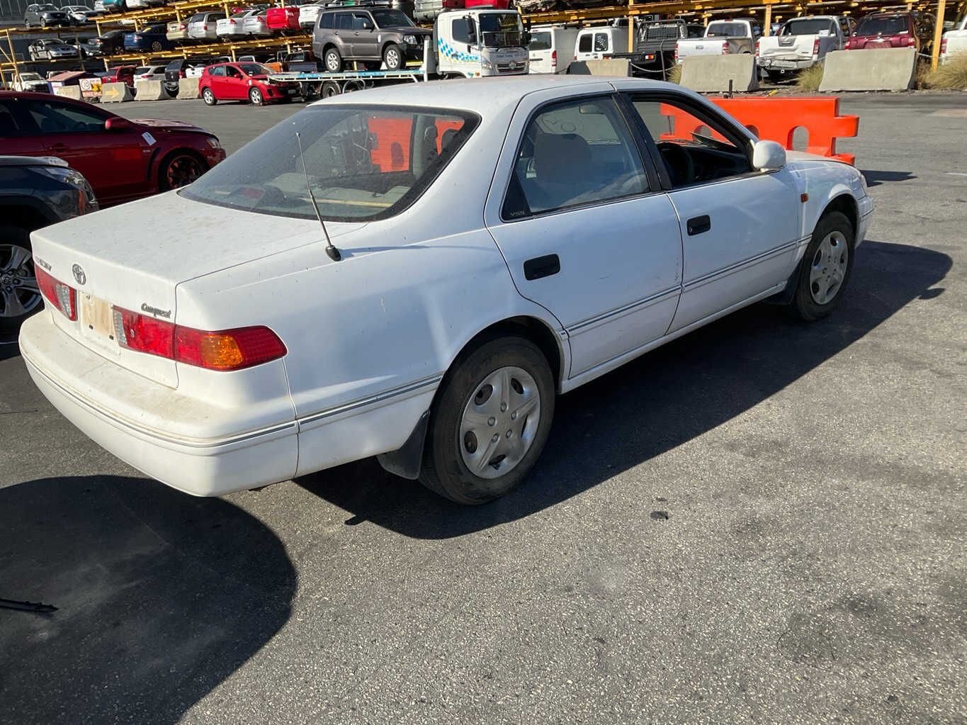 2001 Toyota Camry Conquest XV20Sedan 
Toyota
Camry