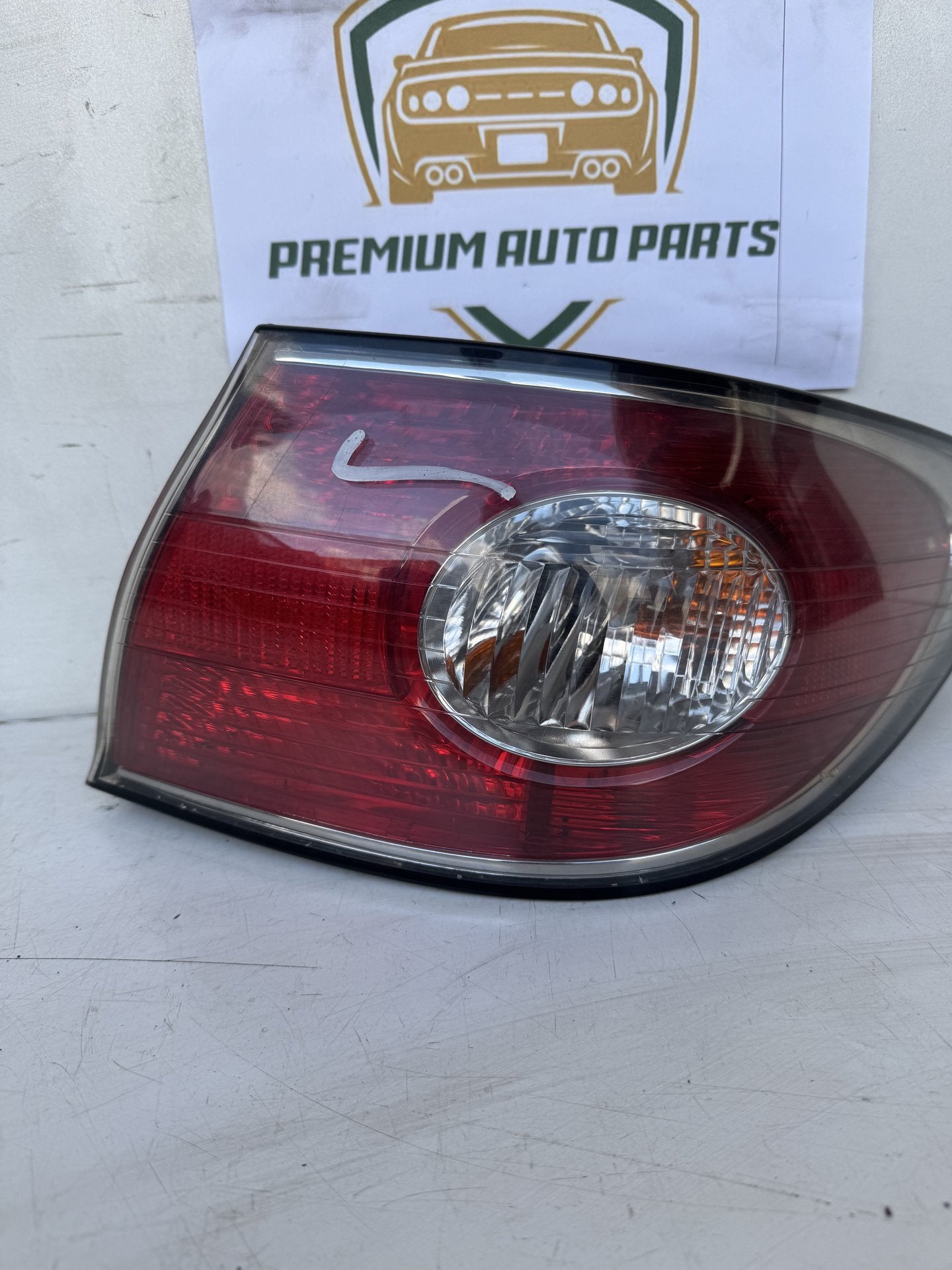 2003   Right Taillight