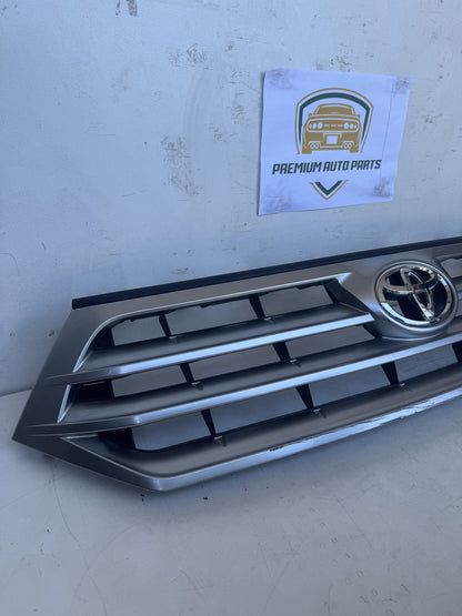 2007-2014 Toyota Kluger U40 SUV Grille 53111-48110